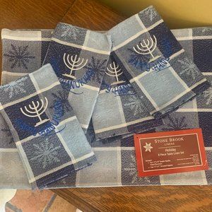Hanukkah Dinner Napkins & Placemats